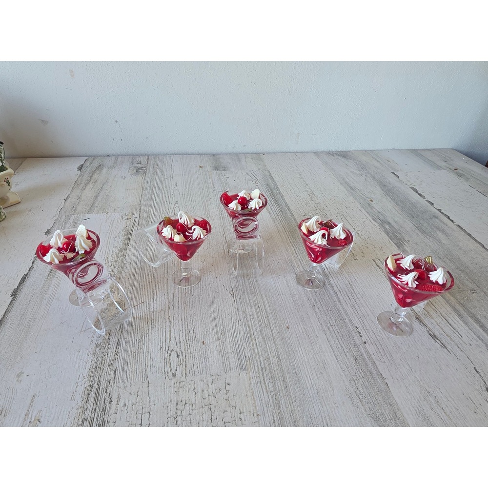 Vintage dessert‎ napkin holder strawberry whipped cream food unique sweet baker